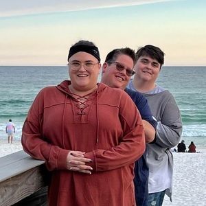 Meet your Posher, Stacy